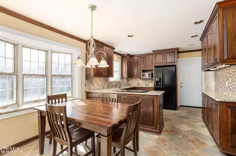 Kitchen - 703 Pear Tree, Grosse Pointe Woods, MI 48236 photo 1 of 4