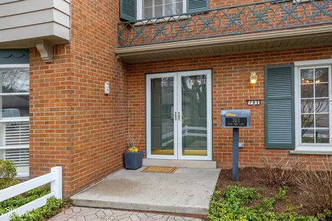 Other - 703 Pear Tree, Grosse Pointe Woods, MI 48236 photo 1 of 10