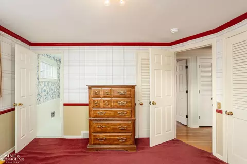 Bedroom - 703 Pear Tree, Grosse Pointe Woods, MI 48236 photo 6 of 7