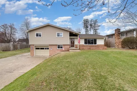 320 Sandridge, Hemlock, MI 48626 photo 2