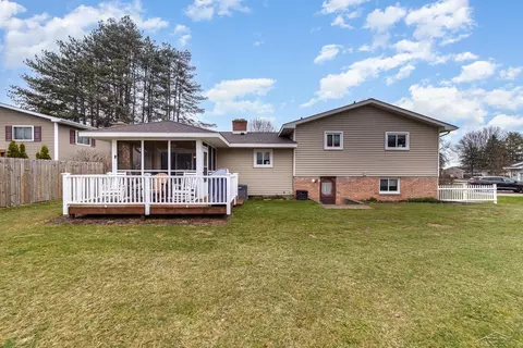 320 Sandridge, Hemlock, MI 48626 photo 4