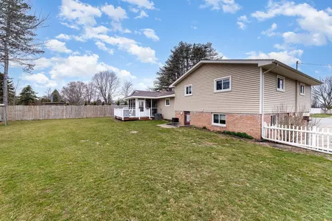 320 Sandridge, Hemlock, MI 48626 photo 5