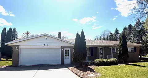 833 W Borton, Essexville, MI 48732