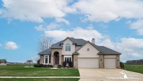 685 Ave De Lafayette, Monroe, MI 48162