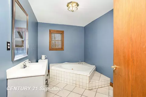 9075 East, Burt, MI 48417 photo 12