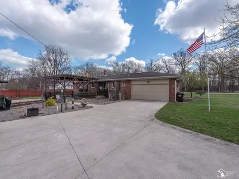 415 Nadeau, Monroe, MI 48162 photo 26