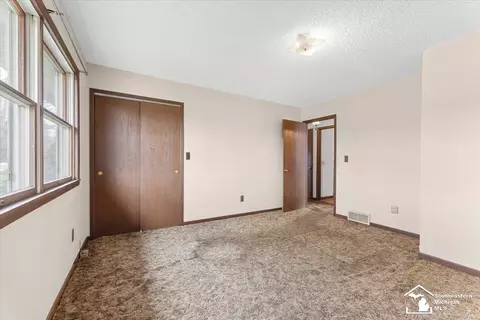 11706 Grafton, Carleton, MI 48117 photo 20