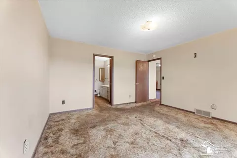 11706 Grafton, Carleton, MI 48117 photo 14
