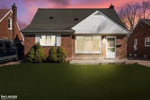 1824 Moran, Lincoln Park, MI 48146
