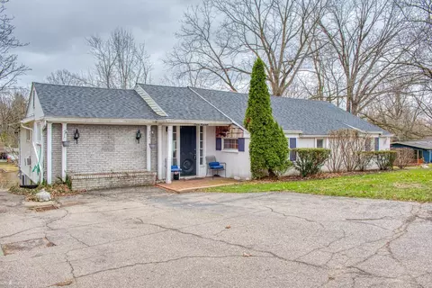 700 N Chipman, Owosso, MI 48867