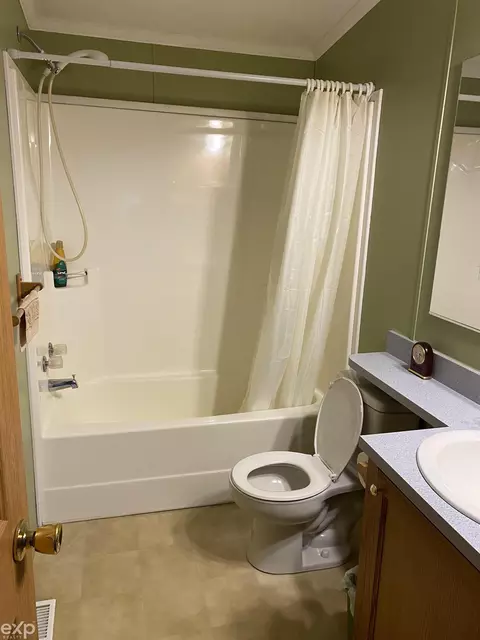 Bath - 6847 Lake, Harrison, MI 48625 photo 4 of 5