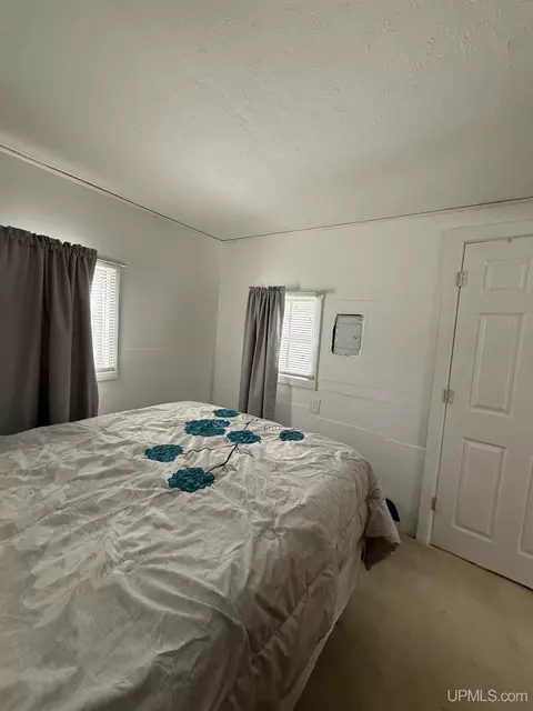 Bedroom - n5352 Pine Street, Shingleton, MI 49884 photo 3 of 3