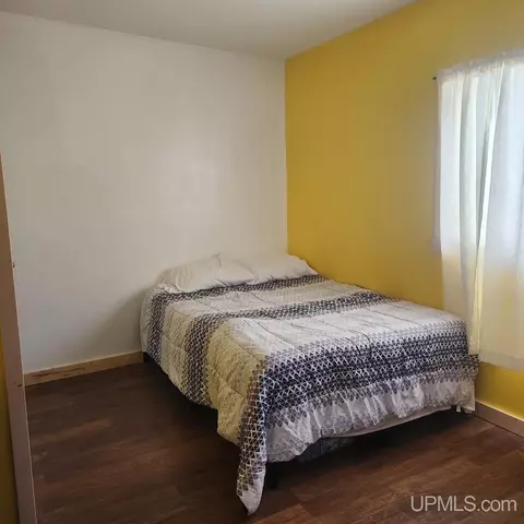 Bedroom - n5352 Pine Street, Shingleton, MI 49884 photo 1 of 3