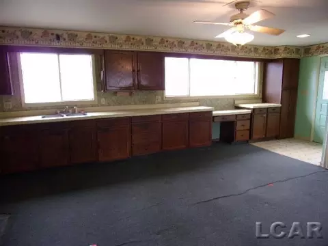 Kitchen - 221 Summit, Jackson, MI 49203 photo 1 of 3