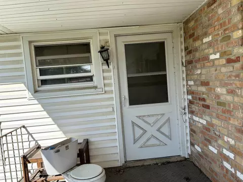 3160 N Meridian, Addison, MI 49220