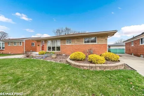 Exterior - 17835 N Wind, Fraser, MI 48026 photo 6 of 9