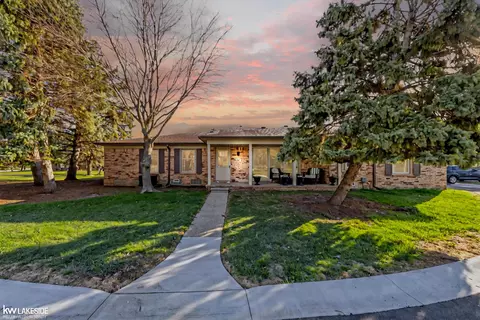 49101 Hickory, Shelby Township, MI 48315
