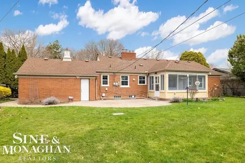 Other - 51 Roslyn, Grosse Pointe Shores, MI 48236 photo 12 of 16