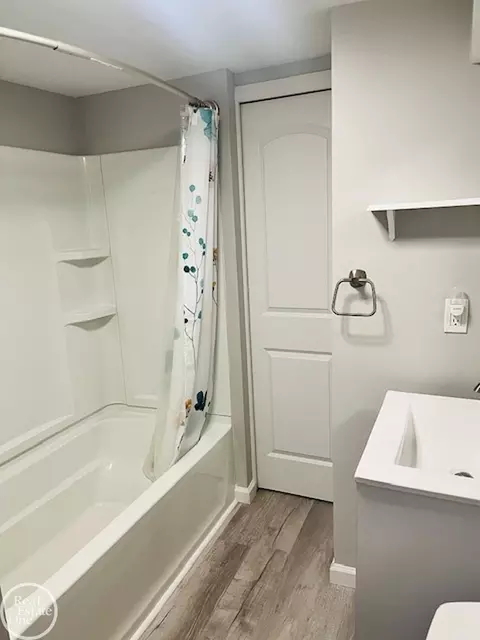 Bath - 4569 North Riv, Clyde, MI 48049 photo 1 of 2