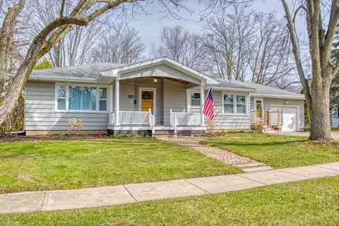 505 Moore, Owosso, MI 48867