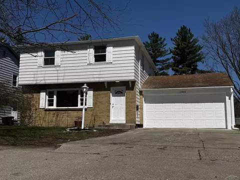 1922 Vernon, Saginaw, MI 48602