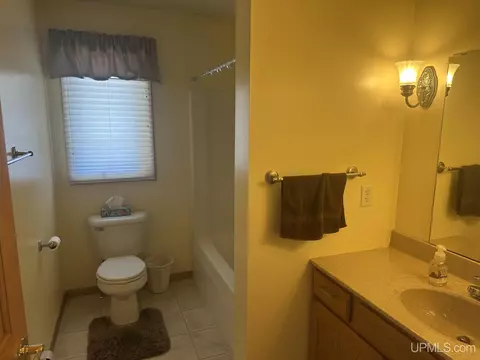 6095 K, Escanaba, MI 49829 photo 16