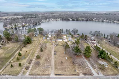 View/Area - 2620 Shady Shrs, Lupton, MI 48635 photo 2 of 8