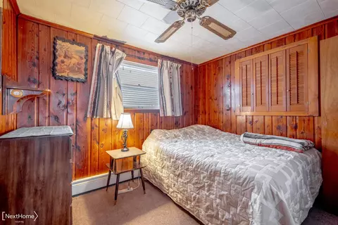 Bedroom - 2620 Shady Shrs, Lupton, MI 48635 photo 1 of 2