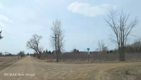 Vl Millington, Silverwood, MI 48760