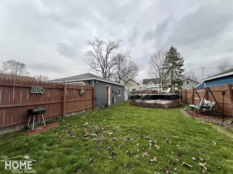 745 Broadway, Owosso, MI 48867 photo 30