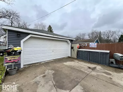 745 Broadway, Owosso, MI 48867 photo 38