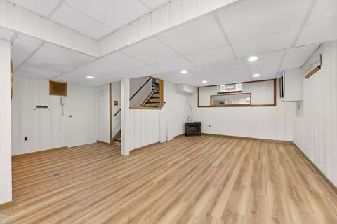 2057 Hawthorne, Grosse Pointe Woods, MI 48236 photo 28