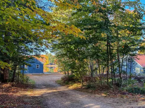 Exterior - 3865 Peninsula Pt, Munising, MI 49862 photo 17 of 17