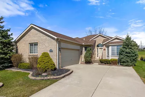 3617 New Boston, Sterling Heights, MI 48314