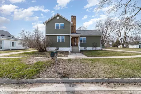 118 S Front, Standish, MI 48658