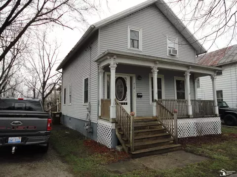 418 Adams, Monroe, MI 48161