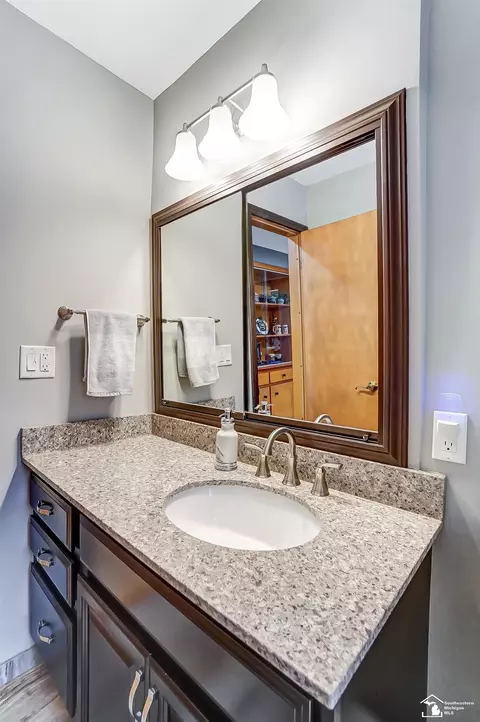 Bath - 1916 W Sterns, Temperance, MI 48182 photo 3 of 5