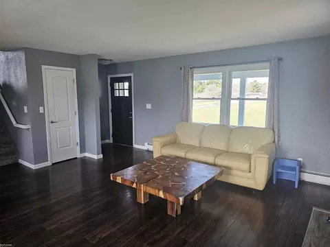 Living - 1431 Stein, Saint Clair, MI 48079 photo 2 of 5