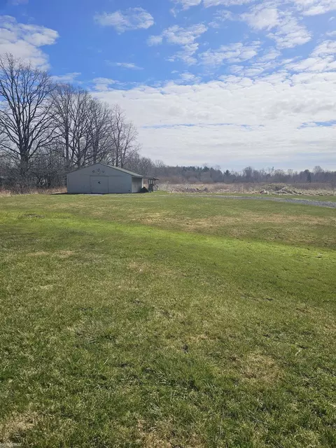 Exterior - 1431 Stein, Saint Clair, MI 48079 photo 6 of 9