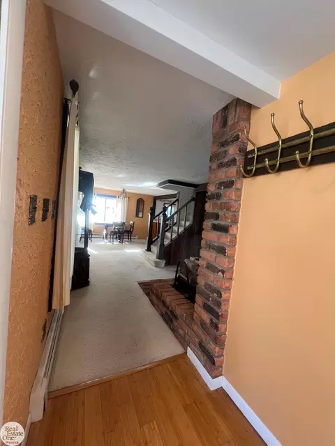 Entry Way - 410 Ruskin, Algonac, MI 48001 photo 2 of 5