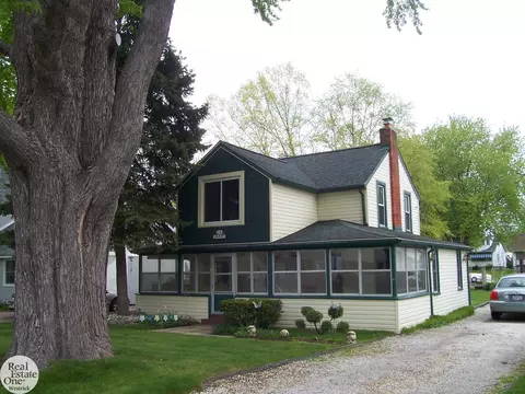Exterior - 410 Ruskin, Algonac, MI 48001 photo 2 of 5