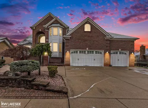51341 Sandshores, Shelby Township, MI 48316