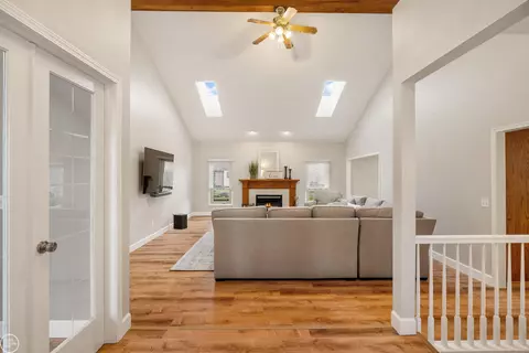 Entry Way - 48198 Jester, Macomb, MI 48044 photo 4 of 4