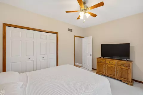 Bedroom - 48198 Jester, Macomb, MI 48044 photo 2 of 5