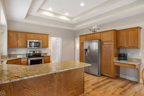 Kitchen - 48198 Jester, Macomb, MI 48044 photo 4 of 4