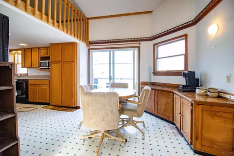 Dining - 12135 Wegner, Riga, MI 49276 photo 2 of 3