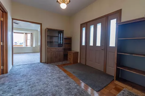 Entry Way - 12135 Wegner, Riga, MI 49276 photo 2 of 3