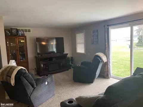 Living - 200 E Bay, Sebewaing, MI 48759 photo 1 of 2