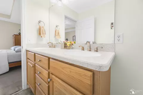 2196 Delaware, Temperance, MI 48182 photo 28