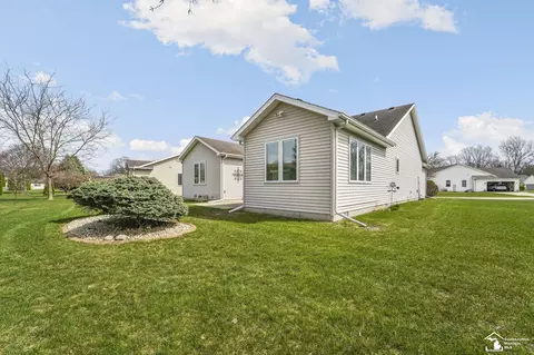 2196 Delaware, Temperance, MI 48182 photo 35